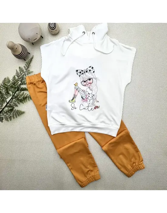 Eğlenceli Kapşonlu Kız Baskılı Kısa Kolu Takım