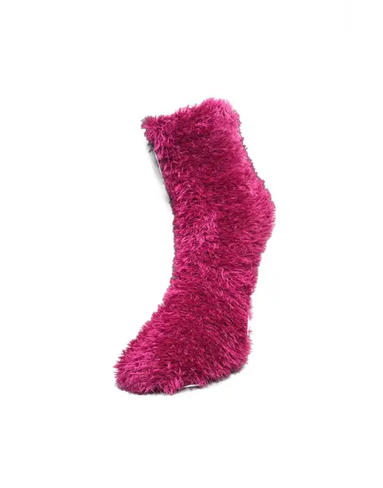 Omarı Sıcacık ve Dikişsiz Ev Çorapları