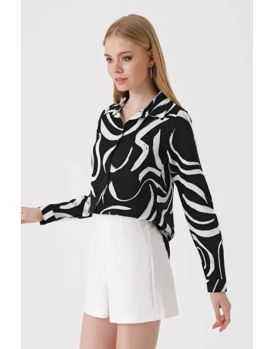 Çarpıcı Grafik Desenli Gömlek