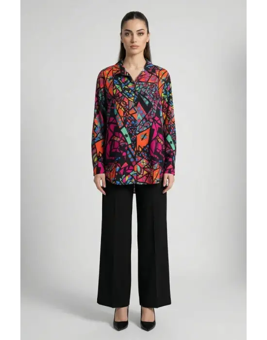 Çarpıcı Grafik Desenli Gömlek