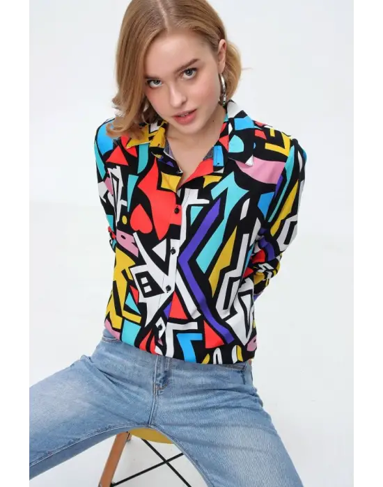 3721 Grafik Desenli Gömlek - Siyah