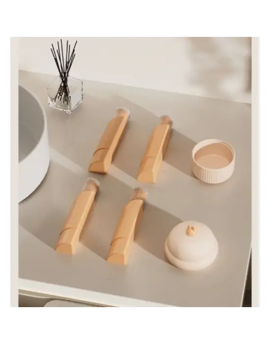 4ü 1 Arada Seyahat Şişesi Seti