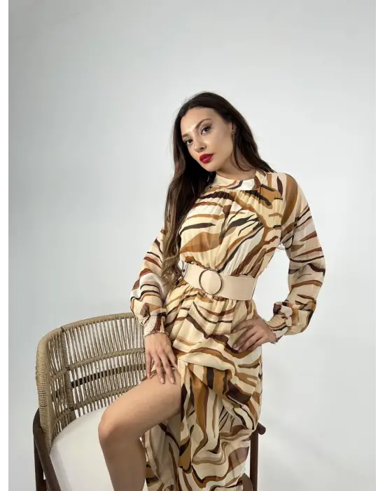 Omarı Dantel Detaylı Siyah Elbise