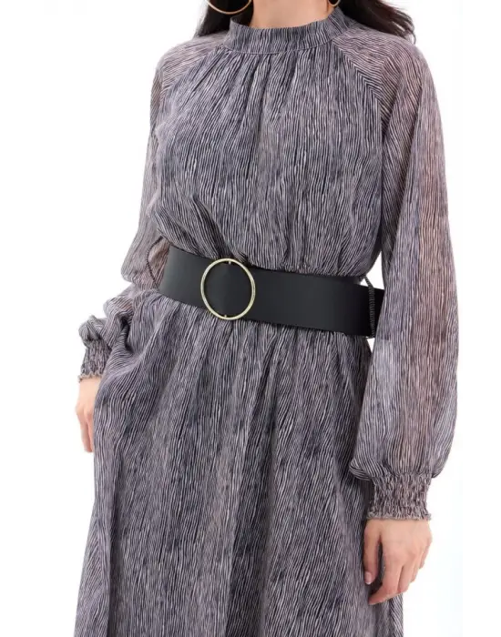 Omarı Zarif Dantel Detaylı Uzun Elbise