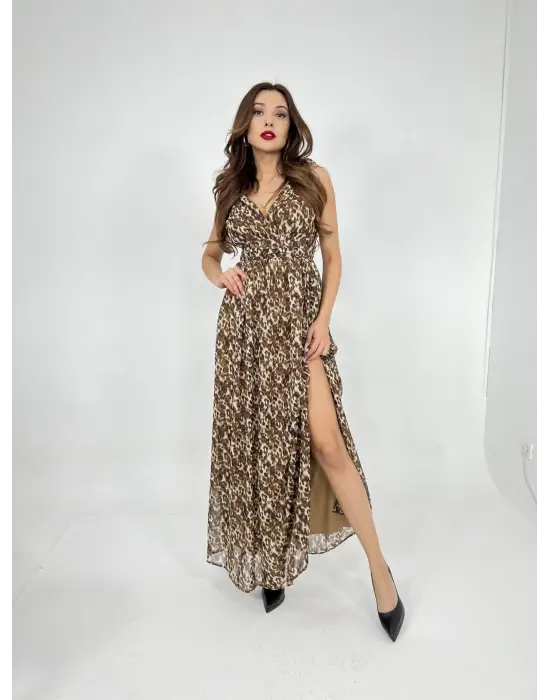 Omarı Yazın Rahatlığını Keşfet: Kırmızı Desenli Elbise