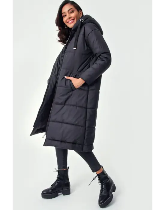 5120 Kapşonlu Uzun Şişme Mont - Siyah