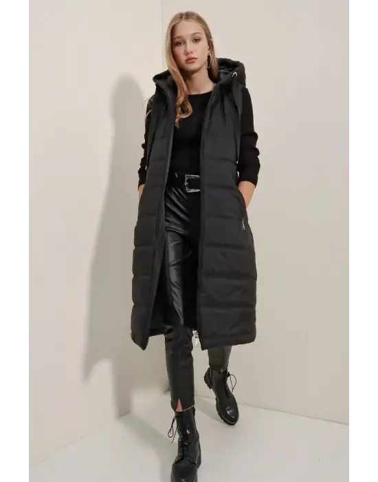 5140 Kapşonlu Uzun Şişme Yelek - Siyah