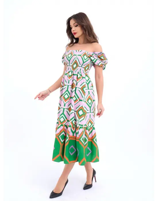 Omarı Şık ve Zarif Elbise Modeli