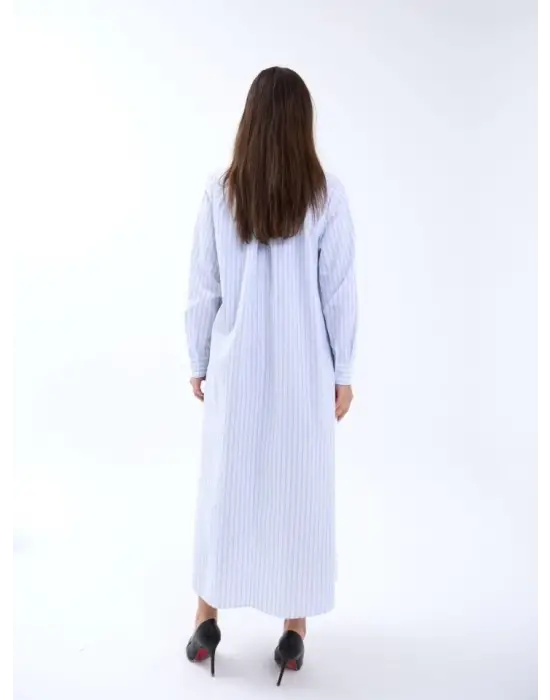 Omarı Şık ve Modern Çizgili Elbise