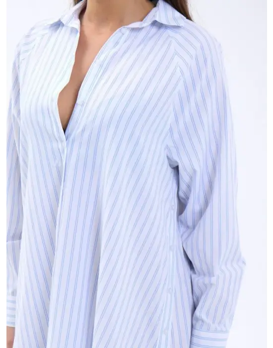 Omarı Şık ve Modern Çizgili Elbise