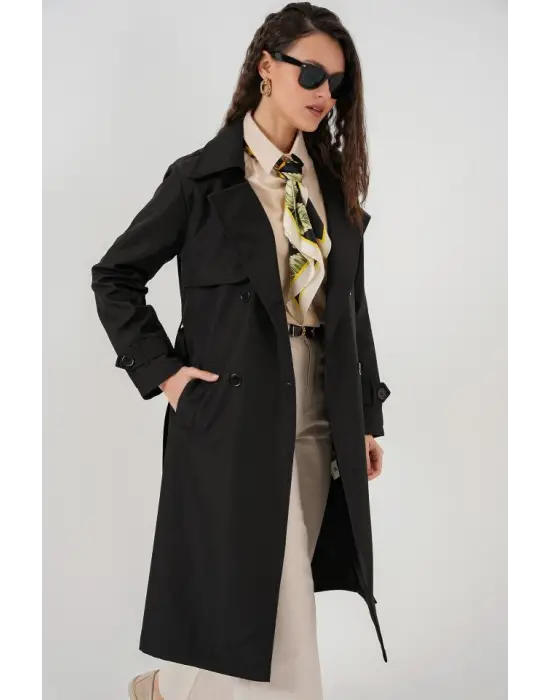 Şık Kruvaze Yaka Trençkot
