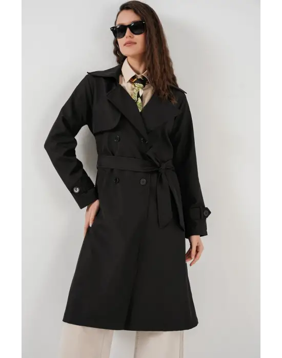 Şık Kruvaze Yaka Trençkot