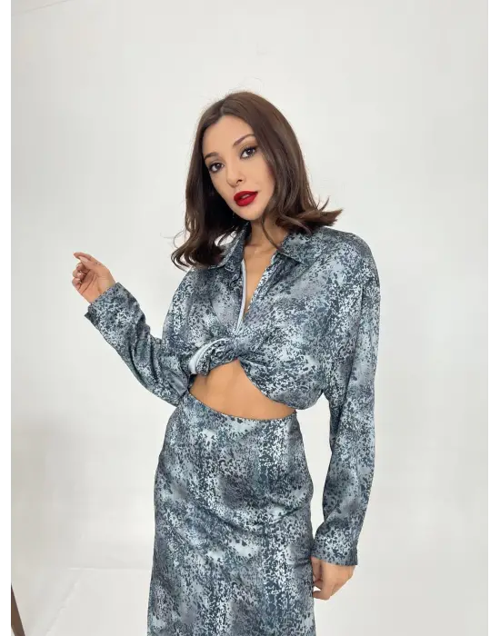 Omarı Şık ve Zarif Etekli Takım