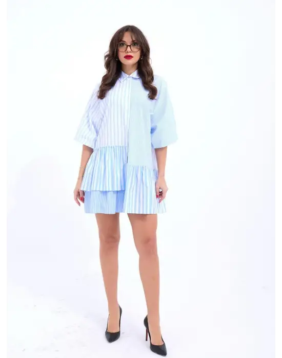 Omarı Yumuşak Kumaşıyla Mavi Elbise