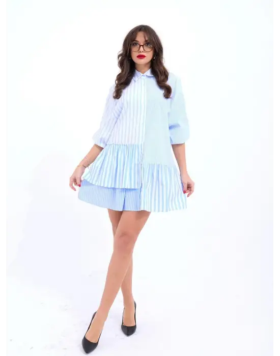 Omarı Yumuşak Kumaşıyla Mavi Elbise