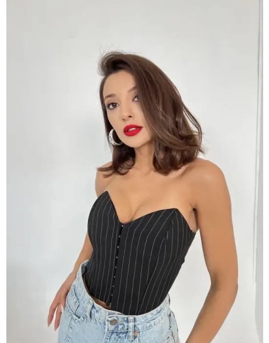 Omarı Siyah Crop Bluz