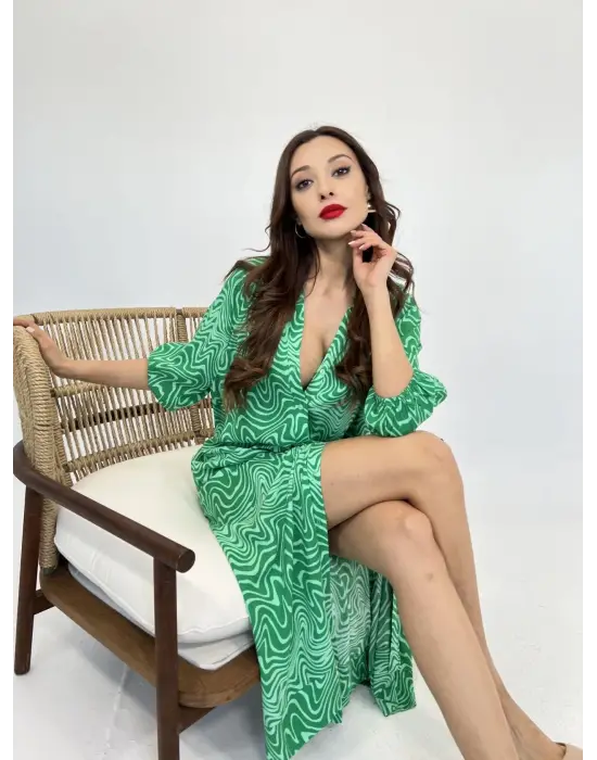 Omarı Siyah Göğüs Detaylı Uzun Elbise