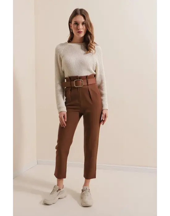 6556 Kemerli Kumaş Pantolon - Kahverengi