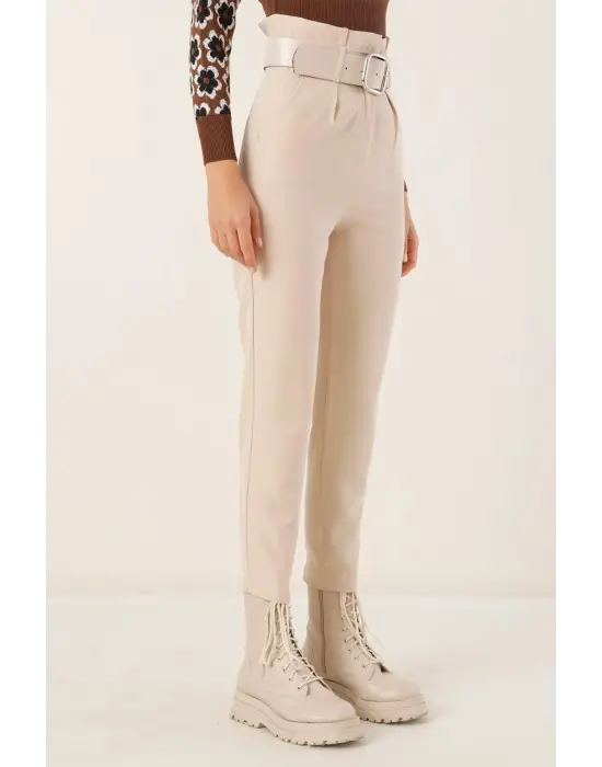 6556 Kemerli Kumaş Pantolon - Krem