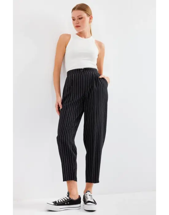 6637 Yüksek Bel Çizgili Kumaş Pantolon - Siyah