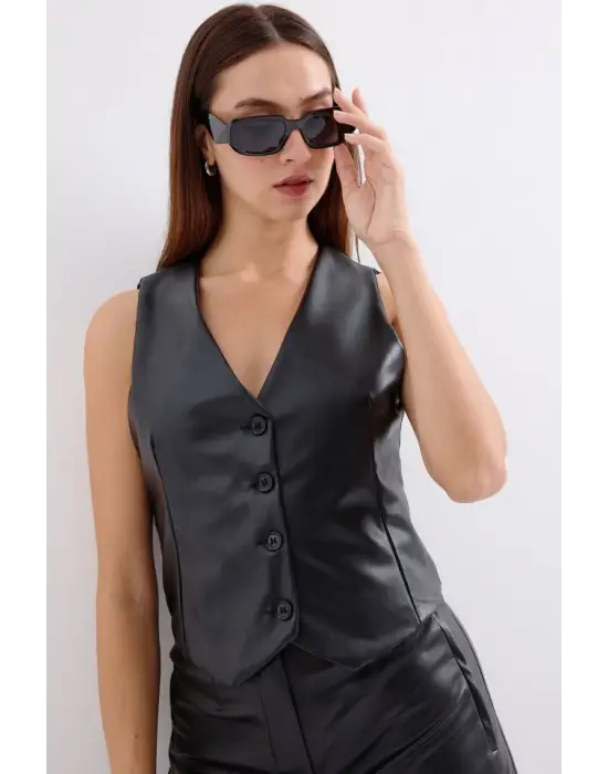 6799 Kısa Suni Deri Yelek - Siyah
