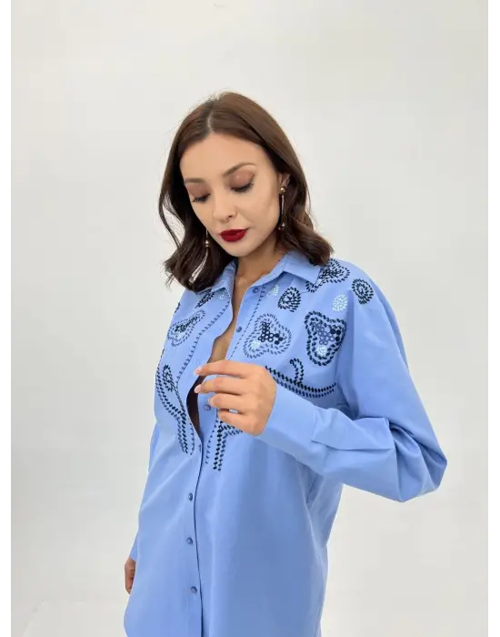 Omarı Hafif Kumaşlı ve Şık Gömlek