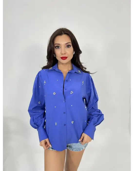 Omarı Mor Dantel Detaylı Gömlek