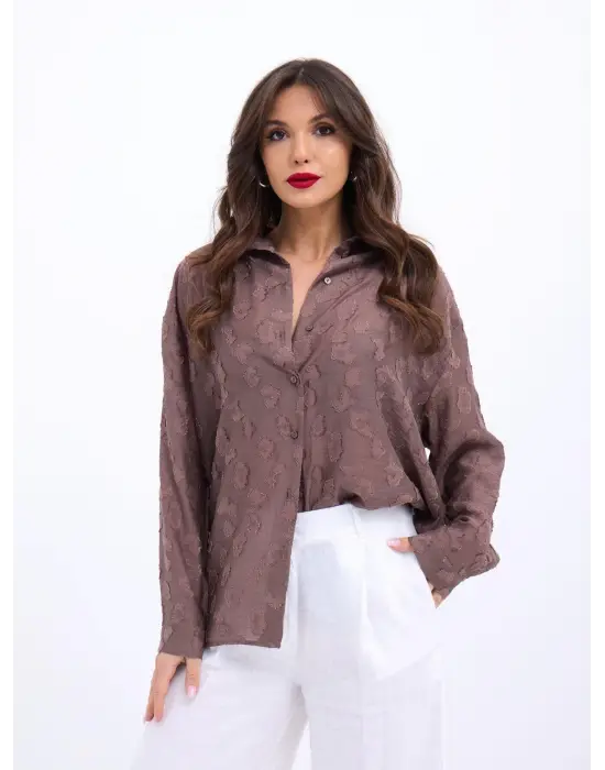 Omarı Retro Tarzında Klasik Gömlek