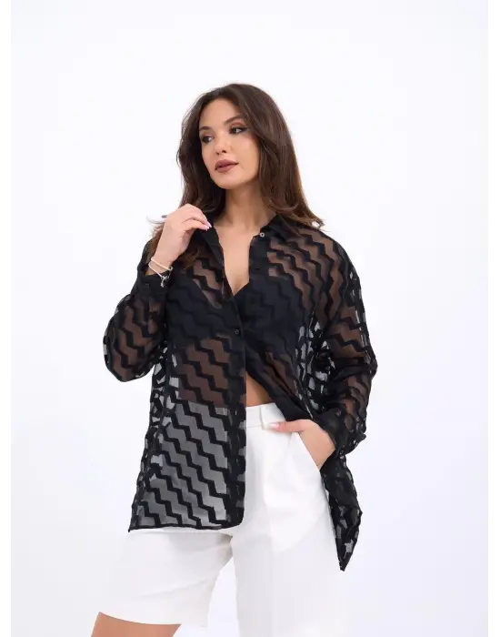 Omarı Latina Desenli Gömlek