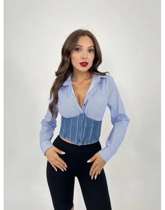 Omarı Mavi Beyaz Çizgili Şık Gömlek