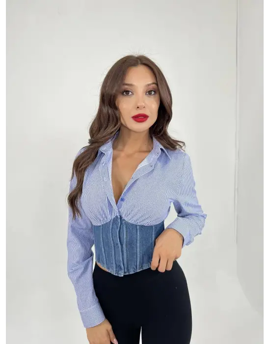 Omarı Mavi Beyaz Çizgili Şık Gömlek