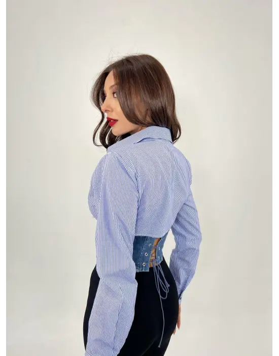 Omarı Mavi Beyaz Çizgili Şık Gömlek