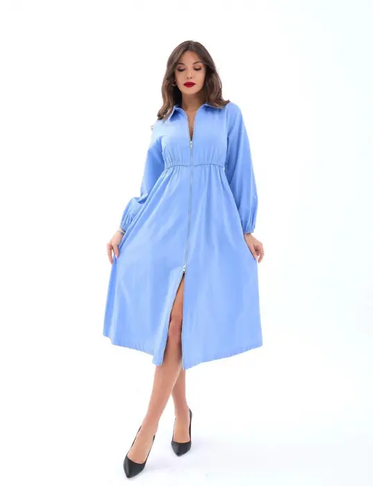 Omarı Şık ve Zarif Koyu Mavi Elbise