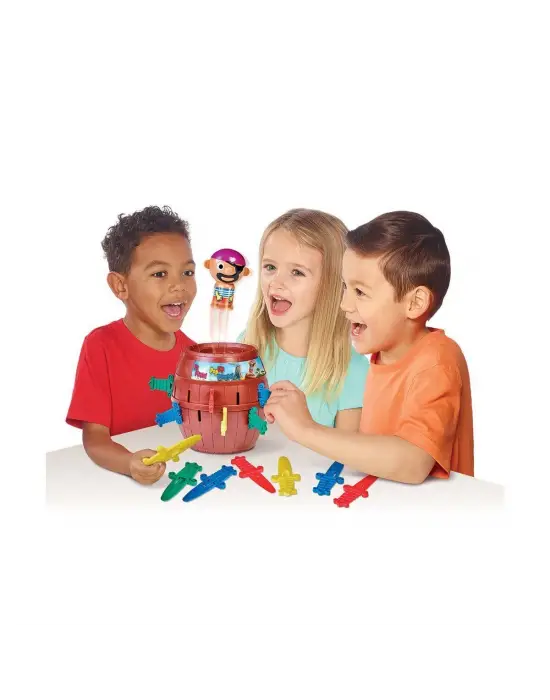 7028 Tomy Şakacı Korsan 6-99 yaş