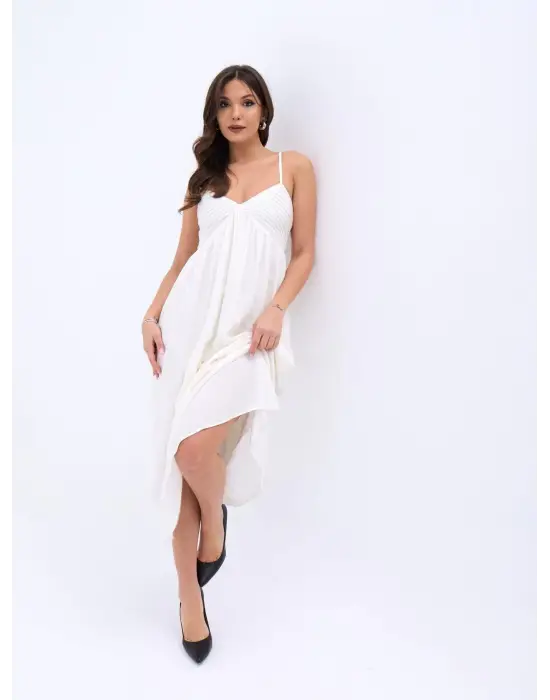 Omarı Şık Dantel Detaylı Ekru Elbise