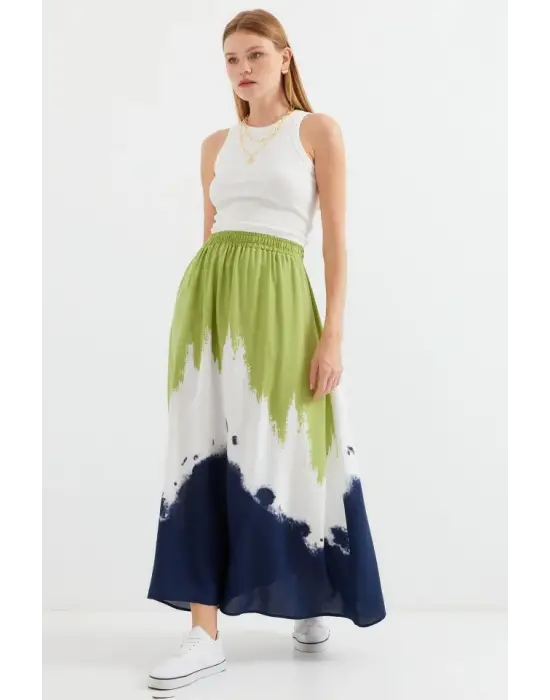 8025 Desenli Uzun Viskon Etek - Yeşil