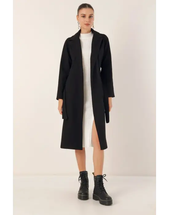 9118 Kruvaze Yaka Kaşe Kaban - Siyah