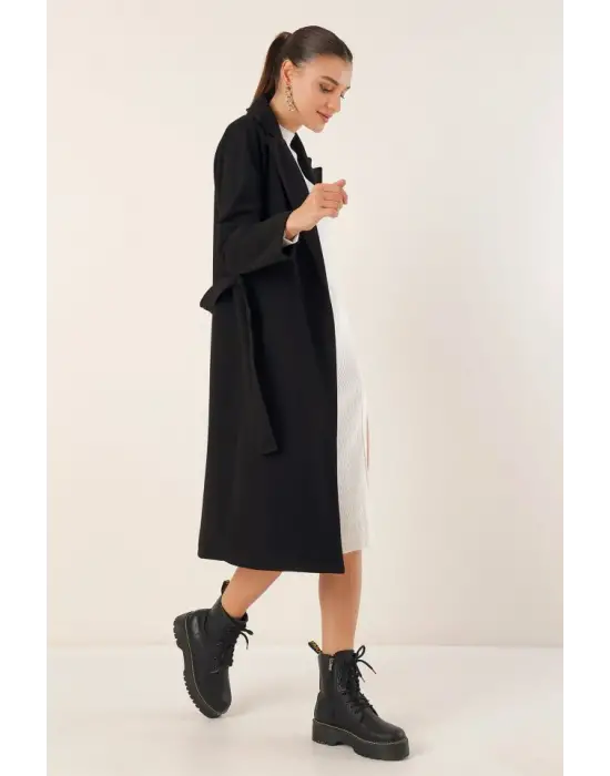 9118 Kruvaze Yaka Kaşe Kaban - Siyah