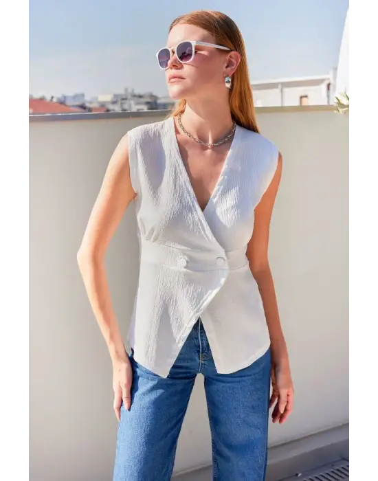 916 Düğme Detaylı Örme Yelek - Beyaz