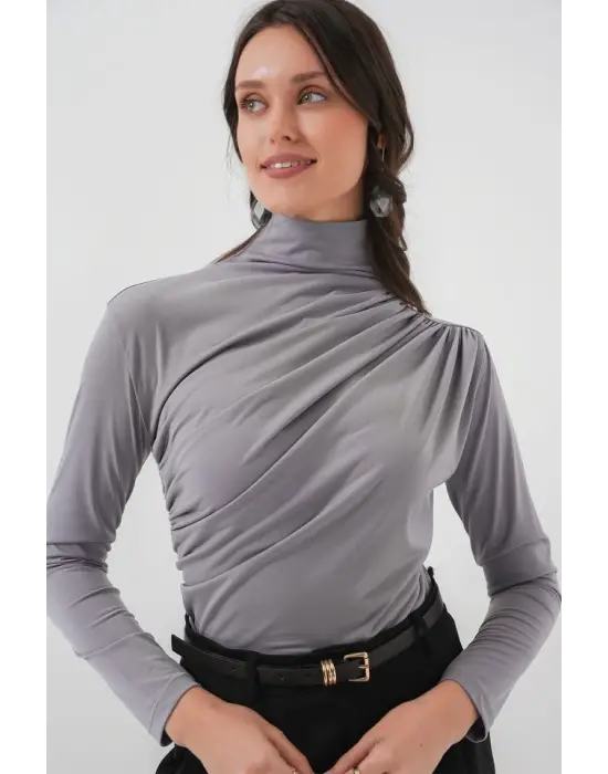 925 Büzgü Detaylı Sandy Bluz - Gri