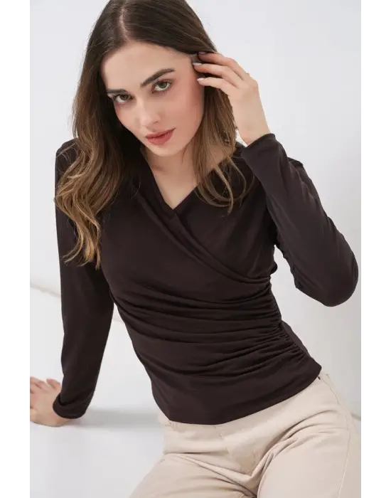 939 Anvelop Yaka Sandy Bluz - Kahverengi