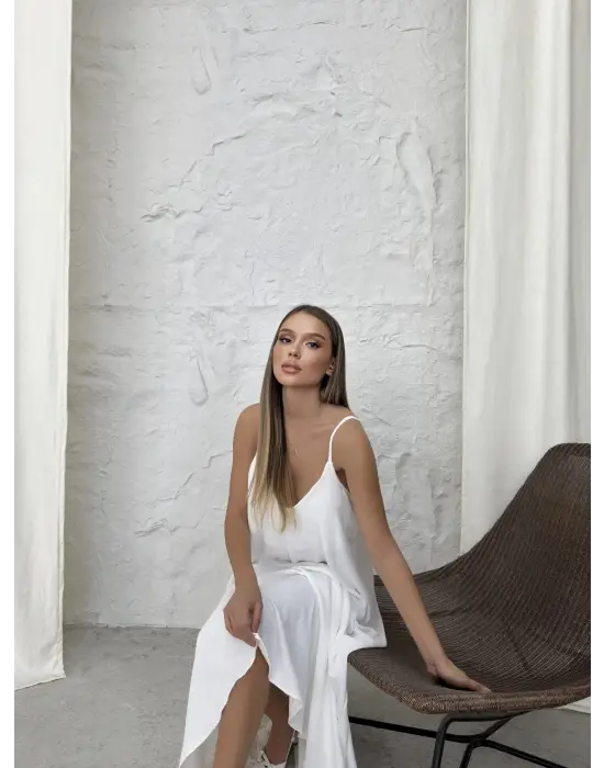 Aerobin uzun elbise beyaz pt