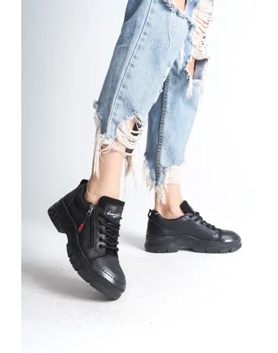 Moder Tarz Rahat Ayakkabı Kadın Siyah