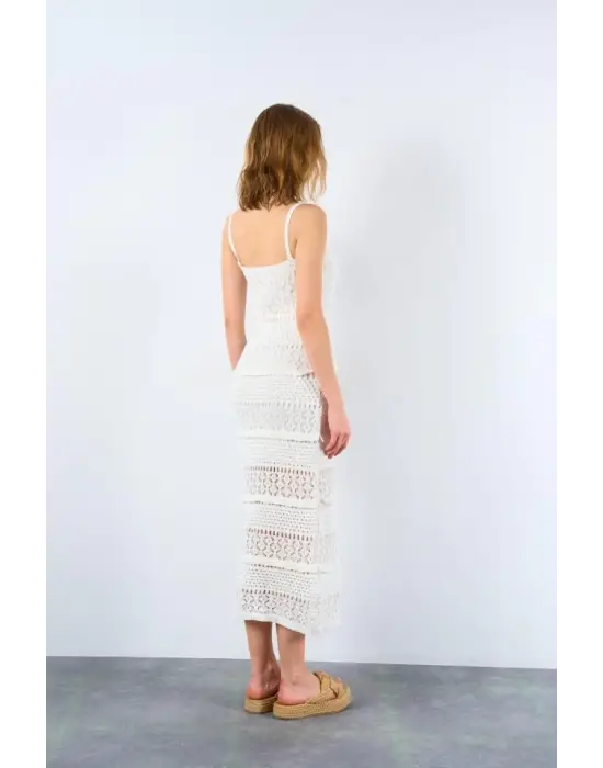 Omarı Şık Ekru Ajurlu Elbise