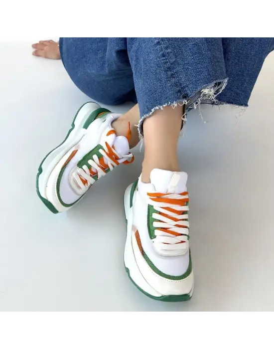 Aleh Beyaz Cilt Yeşil Detaylı Çift Bağcıklı Spor Ayakkabı