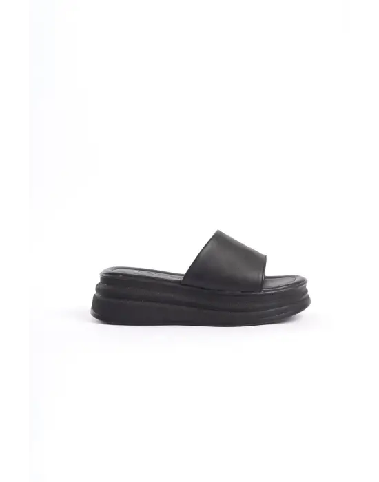 ALICE Düz Topuklu Kalın ve Rahat tabanlı ayakkabı Tabaan Bayan Terlik  CGünlük Şık - Siyah