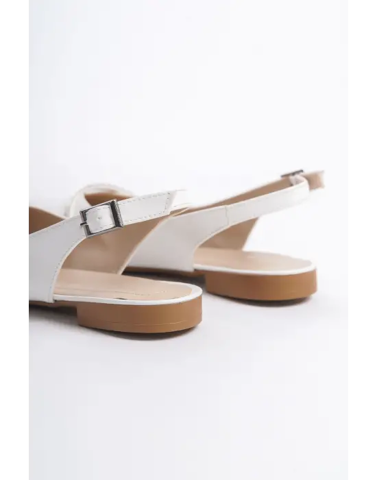 Şık Bayan Babet Ayakkabı Taş Detaylı CKısa Topuk - Beyaz