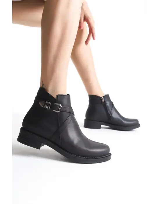 Rahat Tabanlı Bayan Bot