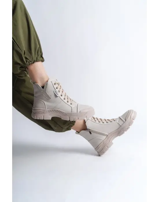 Trend Fermuarlı Rahat Tabanlı Bot