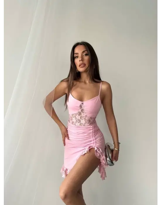 Omarı Şık ve Rahat Askılı Elbise Modelleri Online